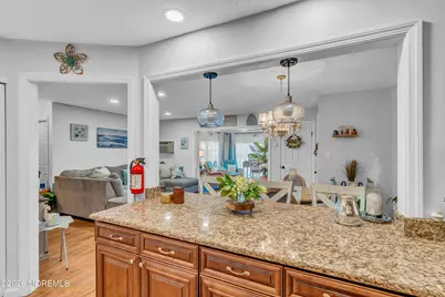 42 Manchester Court, Red Bank, NJ 07701 - Photo 23
