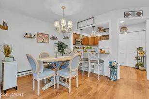 42 Manchester Ct, Red Bank, NJ 07701 - Photo 11