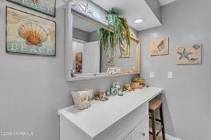 42 Manchester Ct, Red Bank, NJ 07701 - Photo 25