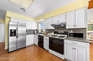 15 Lake Singleton Ct, Little Egg Harbor, NJ 08087 - Photo 13