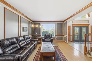 335 Hutchinson Dr, Freehold, NJ 07728 - Photo 23