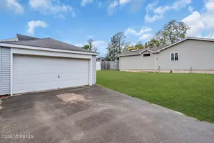 17 Brevent Ave, Leonardo, NJ 07737 - Photo 27