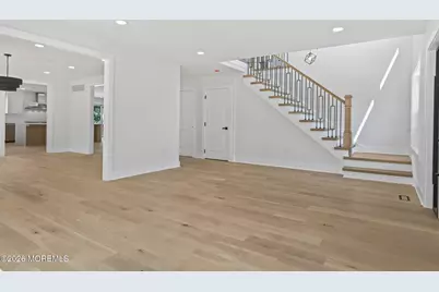 709 Howe Street, Point Pleasant, NJ 08742 - Photo 7