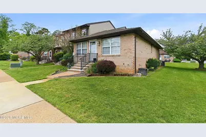 89 Valerie Court, Brick, NJ 08724 - Photo 3