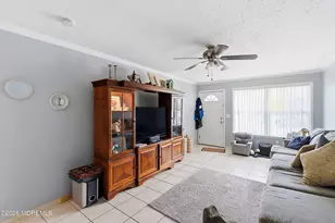 89 Valerie Ct, Brick, NJ 08724 - Photo 7