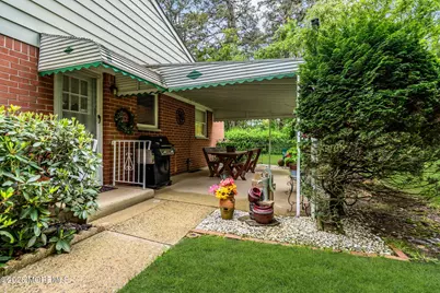 56 B Yorktowne Parkway, Whiting, NJ 08759 - Photo 7