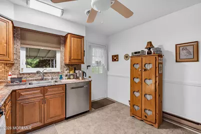56 B Yorktowne Parkway, Whiting, NJ 08759 - Photo 17