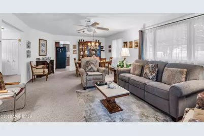 56 B Yorktowne Parkway, Whiting, NJ 08759 - Photo 9