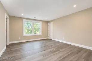 825 NARYSHKIN Wy, Toms River Township, NJ 08753 - Photo 35