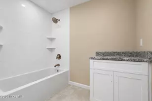 825 NARYSHKIN Wy, Toms River Township, NJ 08753 - Photo 33