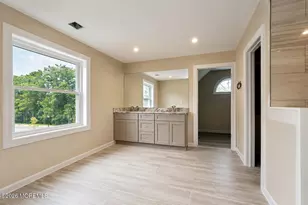 825 NARYSHKIN Wy, Toms River Township, NJ 08753 - Photo 39