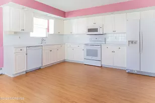 19 Mayapple Dr, Brick, NJ 08724 - Photo 7