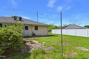 2240 Yorktowne Blvd, Toms River Township, NJ 08753 - Photo 35