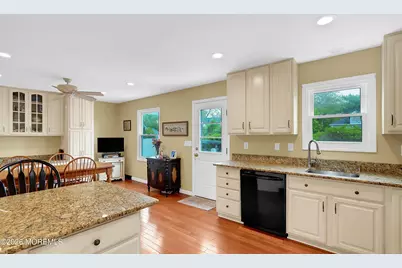 640 Park Avenue, Brielle, NJ 08730 - Photo 9