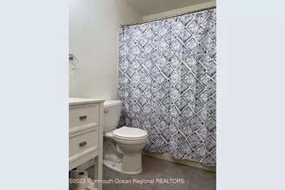 231 Atlantic Street #26, Keyport, NJ 07735 - Photo 5
