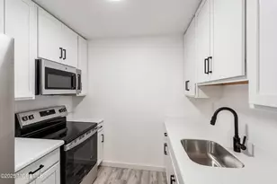 1145B Argyll Cir, Lakewood, NJ 08701 - Photo 9