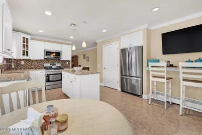 195 Cabrillo Boulevard, Toms River Township, NJ 08757 - Photo 15