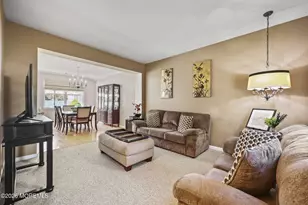 389 Fordham Pl, Freehold, NJ 07728 - Photo 11