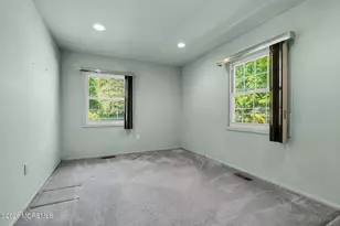 4 Knox Ln, Manalapan Township, NJ 07726 - Photo 35