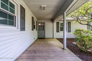 4 Knox Ln, Manalapan Township, NJ 07726 - Photo 5