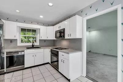 4 Knox Lane, Manalapan Township, NJ 07726 - Photo 23