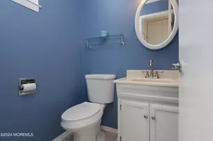 2 Elizabeth Ct, Tinton Falls, NJ 07724 - Photo 19