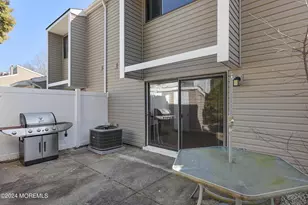 2 Elizabeth Ct, Tinton Falls, NJ 07724 - Photo 29