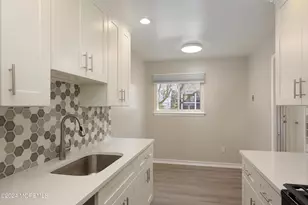 2 Elizabeth Ct, Tinton Falls, NJ 07724 - Photo 3