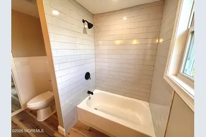 408 Forepeak Avenue, Beachwood, NJ 08722 - Photo 11