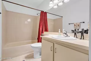 31 Society Hill Way, Tinton Falls, NJ 07724 - Photo 25