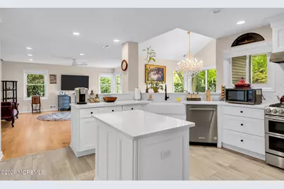 31 Society Hill Way, Tinton Falls, NJ 07724 - Photo 9
