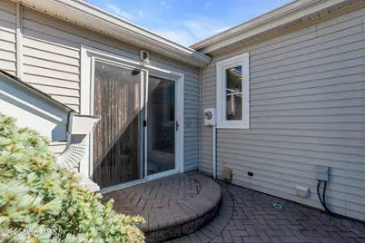 43 Piazza Correale #E, Freehold, NJ 07728 - Photo 13