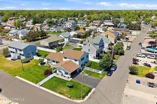 212 Riviera Dr, Toms River Township, NJ 08753 - Photo 5
