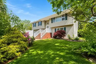 108 Lonny Ct, Toms River Township, NJ 08753 - Photo 3