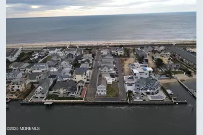 4 Via Ripa Way #3, Sea Bright, NJ 07760 - Photo 11