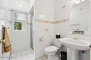 5 Martin Ct, Manalapan Township, NJ 07726 - Photo 21