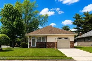1698 Yorktowne Blvd, Toms River Township, NJ 08753 - Photo 1