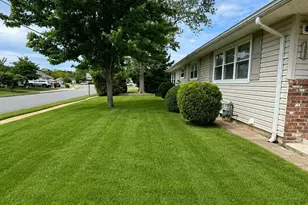 1698 Yorktowne Blvd, Toms River Township, NJ 08753 - Photo 3