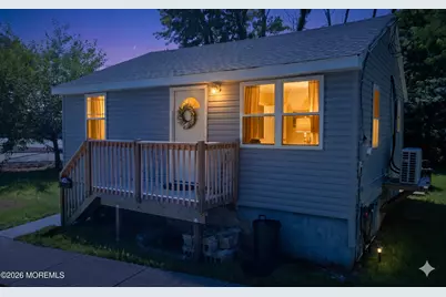 11 Forest Place, Keansburg, NJ 07734 - Photo 1