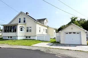 73 Laurence Pkwy, Laurence Harbor, NJ 08879 - Photo 3