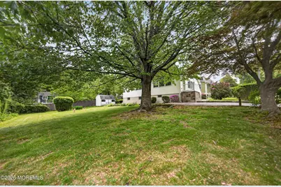 16 Oneida Avenue, Atlantic Highlands, NJ 07716 - Photo 31