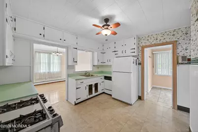 16 Oneida Avenue, Atlantic Highlands, NJ 07716 - Photo 15
