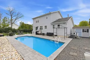 32 Bronia St, Howell Township, NJ 07731 - Photo 35