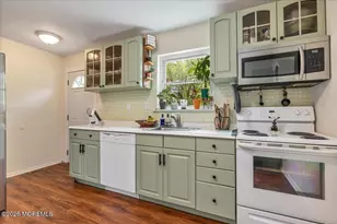 376 Ilona Ct, Brick, NJ 08724 - Photo 9