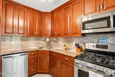 1307 W Union Lane #A4, Manasquan, NJ 08736 - Photo 5
