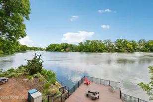 65 Lexington Ct, Red Bank, NJ 07701 - Photo 29