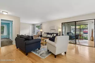 65 Lexington Ct, Red Bank, NJ 07701 - Photo 5