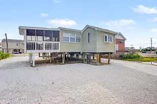 1022 S Green St, Tuckerton, NJ 08087 - Photo 5