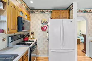 12 Ann Ct, Hazlet Township, NJ 07730 - Photo 17