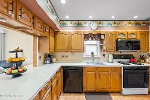 12 Ann Ct, Hazlet Township, NJ 07730 - Photo 15